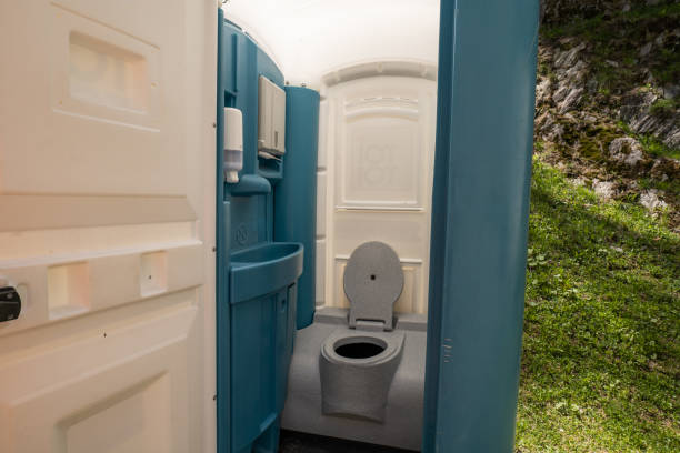 Best Portable restroom trailer rental  in Roseburg, OR