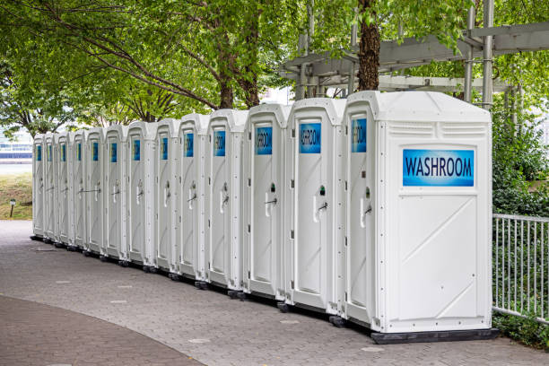 Best Portable restroom trailer rental  in Roseburg, OR